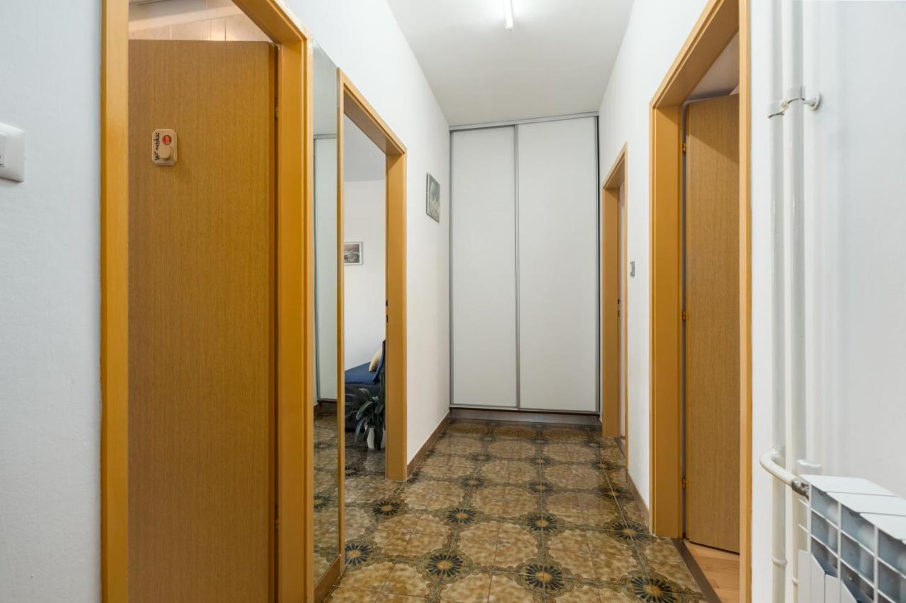 Apartments Maria Porec Exterior photo