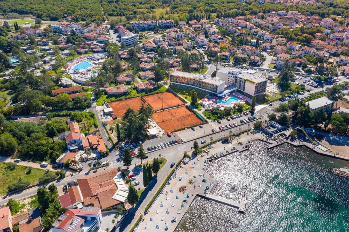 Apartments Maria Porec Exterior photo